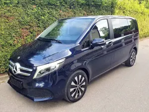 Mercedes-Benz V 220 V 220 d kompakt 9G-TRONIC Edition MOPF LED AHK KAM MBUX NAVI DAB PARKASSI TEMPO 