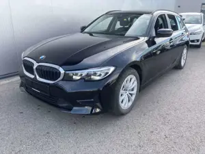 BMW 330 e Touring  Automatic *WLAN*DAB*PDC*