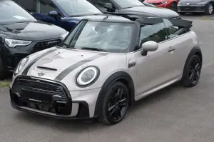 MINI Cooper S Cabrio JCW Trim*ACC*NAV*LED*LEDER*AERO
