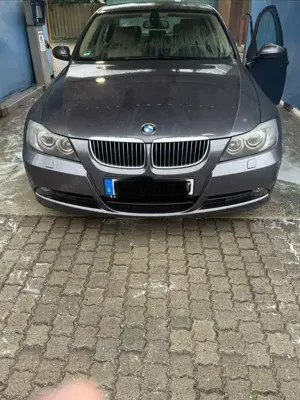 BMW 325 325i