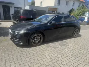 Mercedes-Benz A 220 Automatik*AMG Line*Standheizung*MBUX*Alcantara
