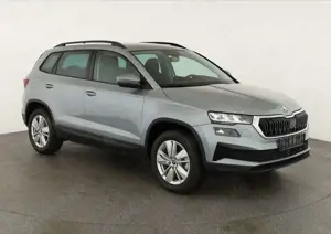Skoda Karoq Selection 4x4 2.0 TDI DSG Selection, AHK, Navi,...