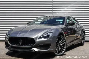 Maserati Quattroporte V8 Trofeo BW Carbon Unfallfrei!