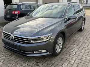 Volkswagen Passat Variant Comfortline LED DSG AHK Webasto Standheizung