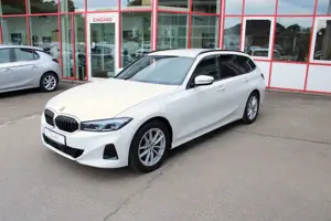 BMW 318 d Touring Steptronic, LED adaptiv, AHK, ACC