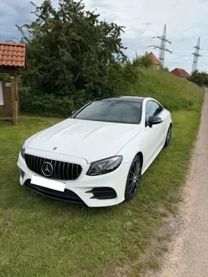 Mercedes-Benz E 300 Coupe 9G-TRONIC AMG Line