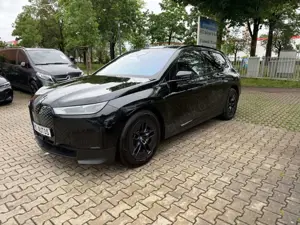 BMW iX xDrive40*Panora-glasdach Sky Lounge*H/K Saund