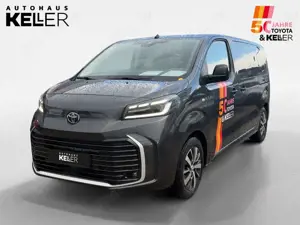 Toyota Proace Verso 2.0L D. 177 PS TEAMPLAYER  L1  8 AT