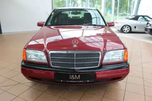 Mercedes-Benz C 180 +Rentnerfahrzeug+2.Hand+ 89.000km+TÜV Neu