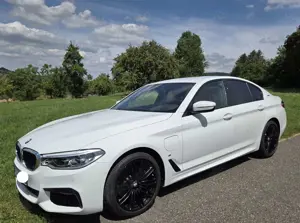BMW 530 M Sport  TÜV Service neu Scheckheftgepflegt Voll