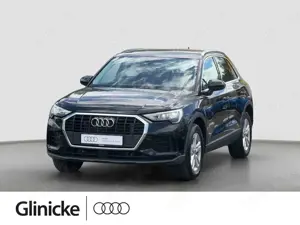 Audi Q3 45 TFSI e S-tronic Smartphone Interface Einpa