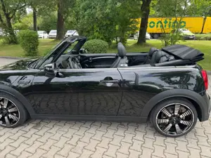 MINI Cooper S Cabrio Cooper S MINI Yours TrimLederHeadUpKamera