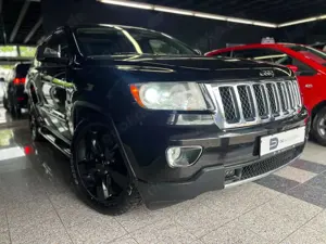 Jeep Grand Cherokee 5.7 V8 HEMI Overland  (LPG,AHK,SHZ)