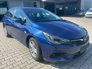 Opel Astra Astra Sports Tourer 1.2 Turbo RFK PDC AGR