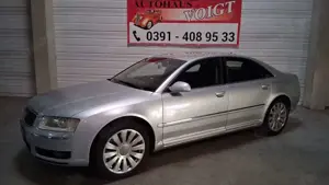 Audi A8 4.2 quattro