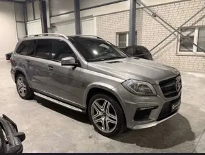 Mercedes-Benz GL 63 AMG 4Matic Speedshift Plus 7G-TRONIC
