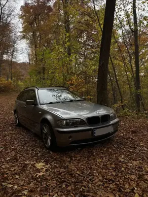 BMW 318 i Touring **Automatik**M Austattung**