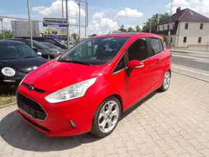 Ford B-Max Titanium Klima Panoramadach Sitzheizung Hängerkupplung HU AU Neu