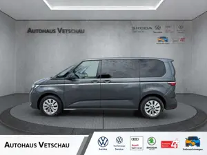 Volkswagen T7 Multivan 2.0 TDI DSG Life KR Bluetooth Navi LED