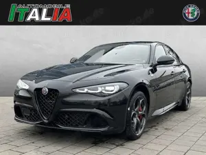 Alfa Romeo Giulia 2.9 V6 Bi-Turbo AT8 Quadrifoglio