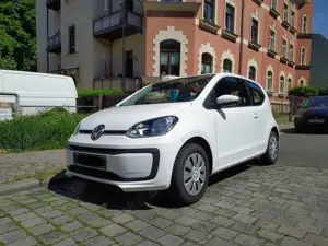 Volkswagen up! move up!