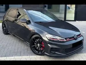 Volkswagen Golf GTI TCR 2.0 TSI OPF DSG