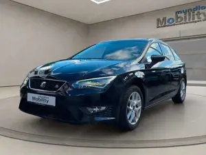 SEAT Leon ST 2.0 TDI 135kW FR DSG Pano PDC LED