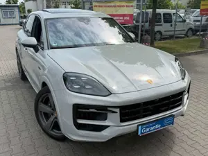 Porsche Cayenne E-Hybrid*SPORT-PAKET*INNO-DRIVE*HUD*CHRO