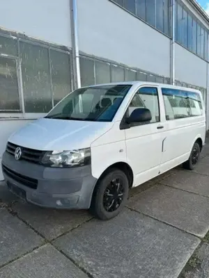 Volkswagen T5 Kombi
