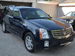 Cadillac SRX V8 Elegance 2.Hand Voll+AHK Erzulas. 07/2022