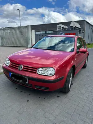 Volkswagen Golf 1.6 Automatik Edition