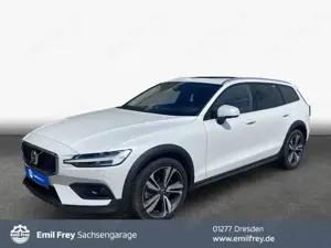 Volvo V60 Cross Country V60 Cross Country B5 AWD Ultimate STDHZ*360°VIEW