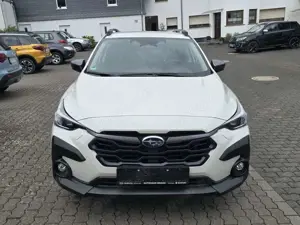 Subaru Crosstrek Hybrid 2.0ie Comfort *8 fach bereift * AHK