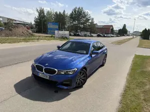 BMW 330 330i Aut. M Sport | TÜV + Service NEU!