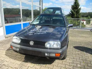Volkswagen Golf Rollstuhlrampe+Sonderumbau