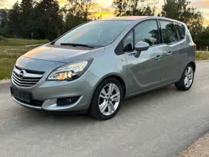 Opel Meriva B 1.4 Turbo Automatik Innovation ALU SHZ