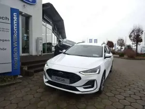 Ford Focus 1.0 Ecoboost ST-Line +Kamera+Navigation