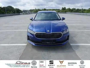 Skoda Superb Combi 2.0l TDI 142kW Automatik Allrad LED Navi Led
