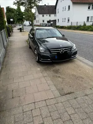 Mercedes-Benz C 220 T CDI DPF (BlueEFFICIENCY) 7G-TRONIC Avantgarde