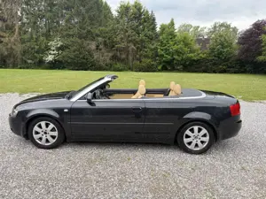 Audi A4 A4 Cabrio 2.5 TDI V6 HU/AU 08.2028, Volleder,Xenon