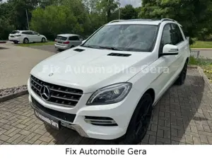 Mercedes-Benz ML 350 CDI BlueTec*Navi*Leder*Schiebedach*AHK*