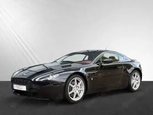 Aston Martin V8 4.3l/Schalter/BRD/2. Hand/Scheckheft