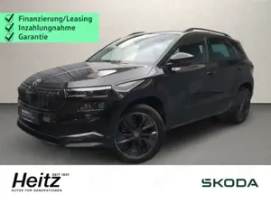 Skoda Karoq TSI 4x4 DSG Sportline AHK DCC Standhz Pano