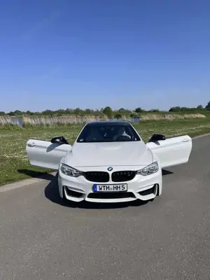 BMW M4 Coupe DKG