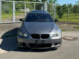 BMW 325 325d Coupe Aut.