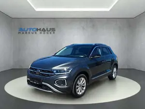 Volkswagen T-Roc 1.5 16V TSI ACT DSG+STYLE+NAVI+AHK+PDC+PARK-ASSIST