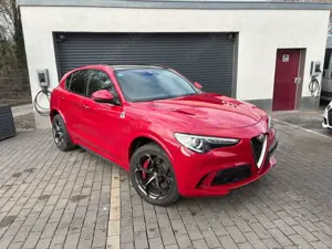 Alfa Romeo Stelvio Quadrifoglio Q4 - Pano - AHK -
