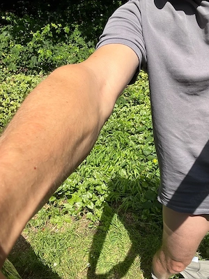15-16Uhr Finde mich nackig im Wald.. kleiner Tipp ( Wanderparkplatz bei Wimmelbach )