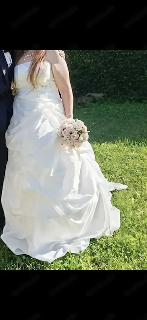 Brautkleid 