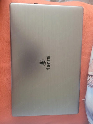 Terra Mobile 1749 Gaming Laptop
